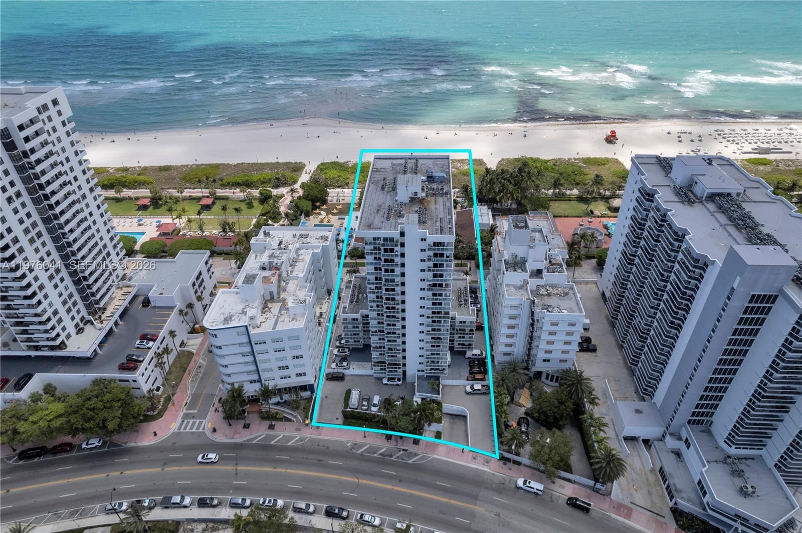 Real estate property located at 2457 Collins Ave #201, Miami-dade, The Royal Club Condo, Miami Beach, FL