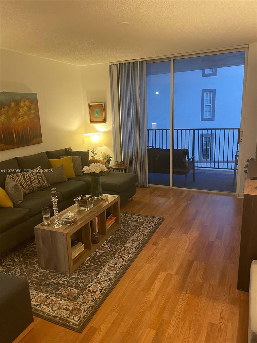 Real estate property located at , Miami-dade, Enclave At Doral Condo No, Doral, FL