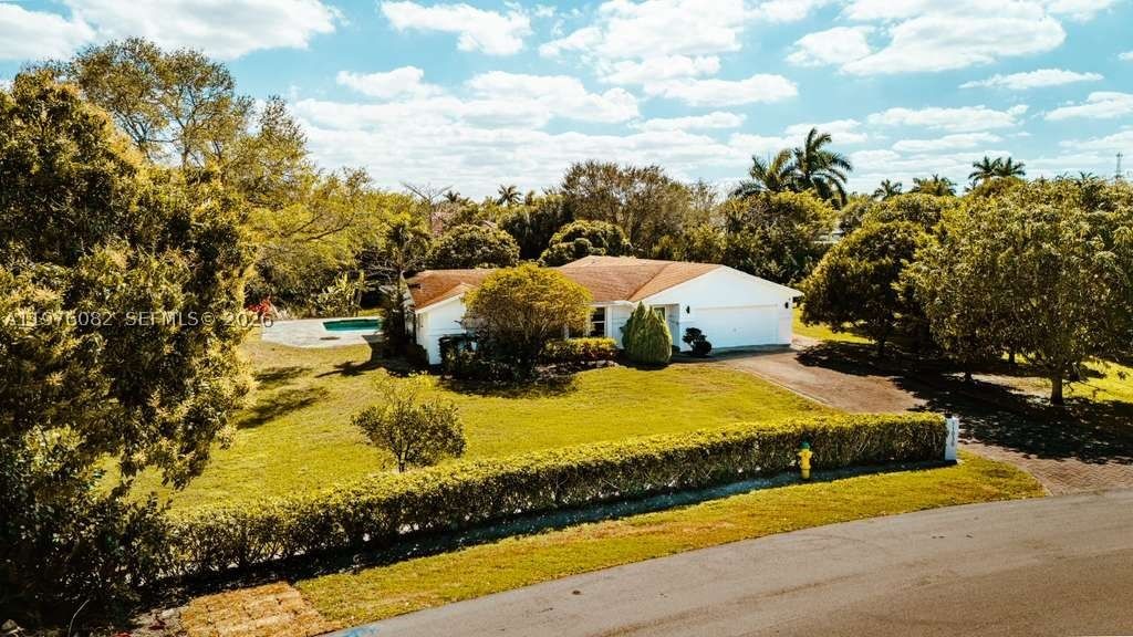 Real estate property located at 11030 42nd Ct, Broward, Lawson Isles, Davie, FL