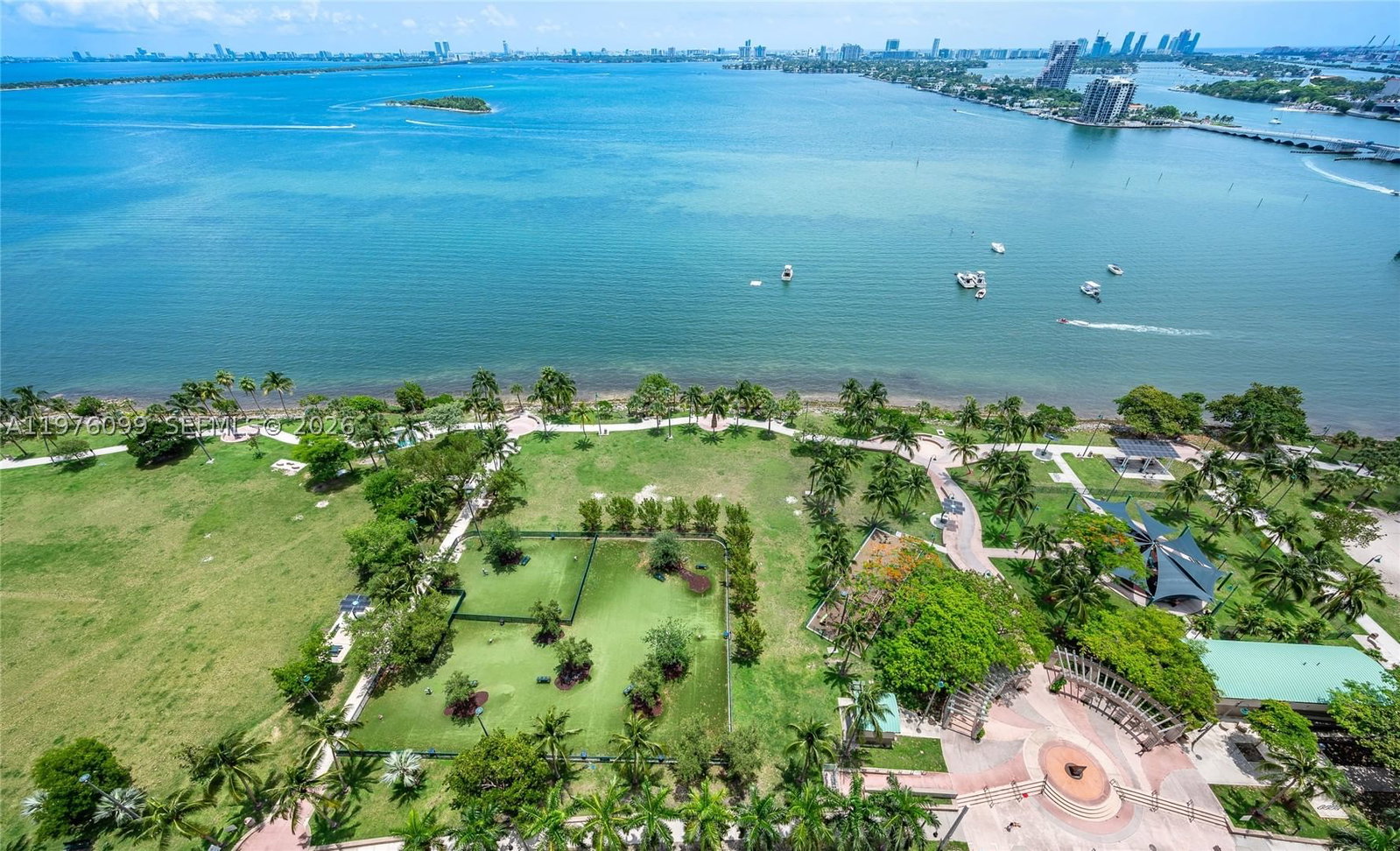 Real estate property located at 1800 Bayshore Dr #2503, Miami-dade, 1800 Club Condo, Miami, FL