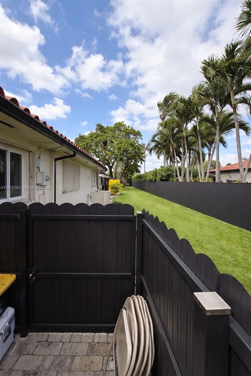 Real estate property located at 3500 128th Ave, Miami-dade, J G Heads Farms Unit A, Miami, FL