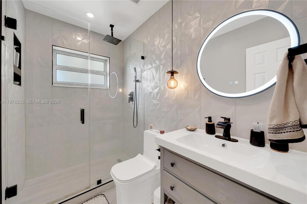 Real estate property located at 8801 21st St, Miami-dade, Coral Park Estates Sec 1, Miami, FL