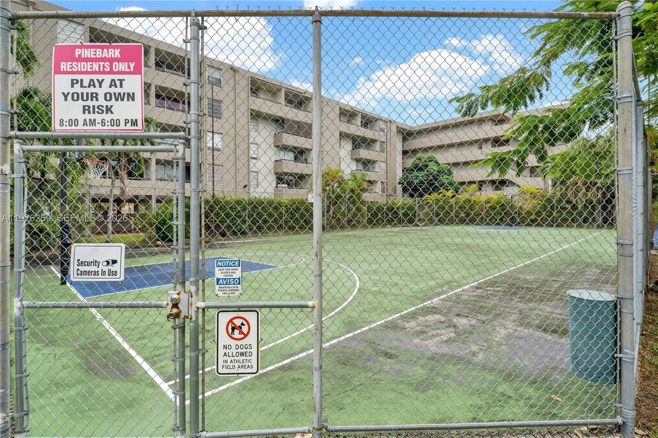 Real estate property located at 830 87th Ave #406, Miami-dade, Pinebark Condo No 1, Miami, FL
