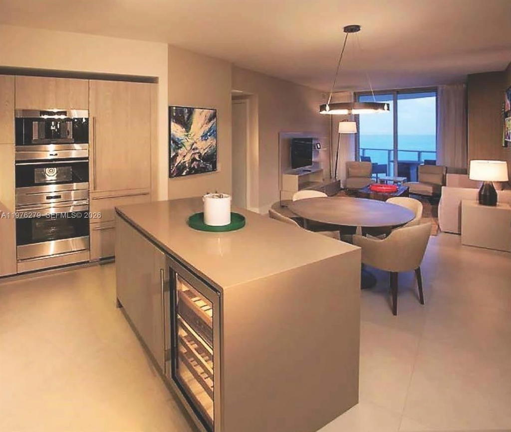 Real estate property located at 4111 Ocean Dr #3704, Broward, 4111 South Ocean Drive Co, Hollywood, FL