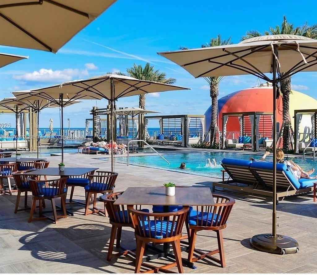 Real estate property located at 4111 Ocean Dr #3704, Broward, 4111 South Ocean Drive Co, Hollywood, FL