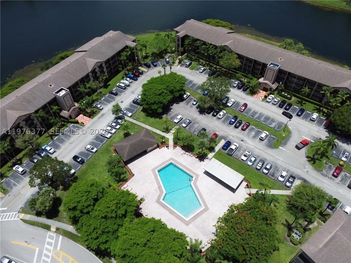 Real estate property located at 12500 5th Ct #307M, Broward, Buckingham East At Centur, Pembroke Pines, FL