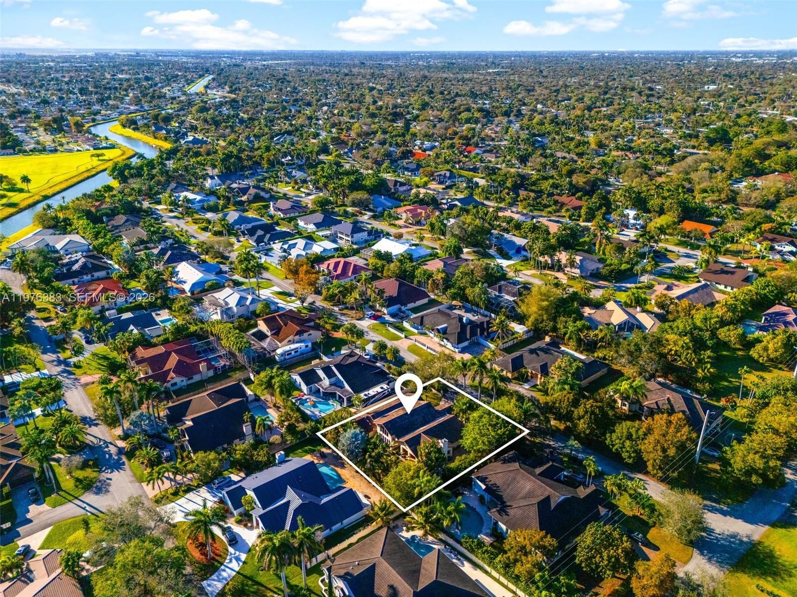 Real estate property located at 9930 145th St, Miami-dade, Jacare Sub, Miami, FL