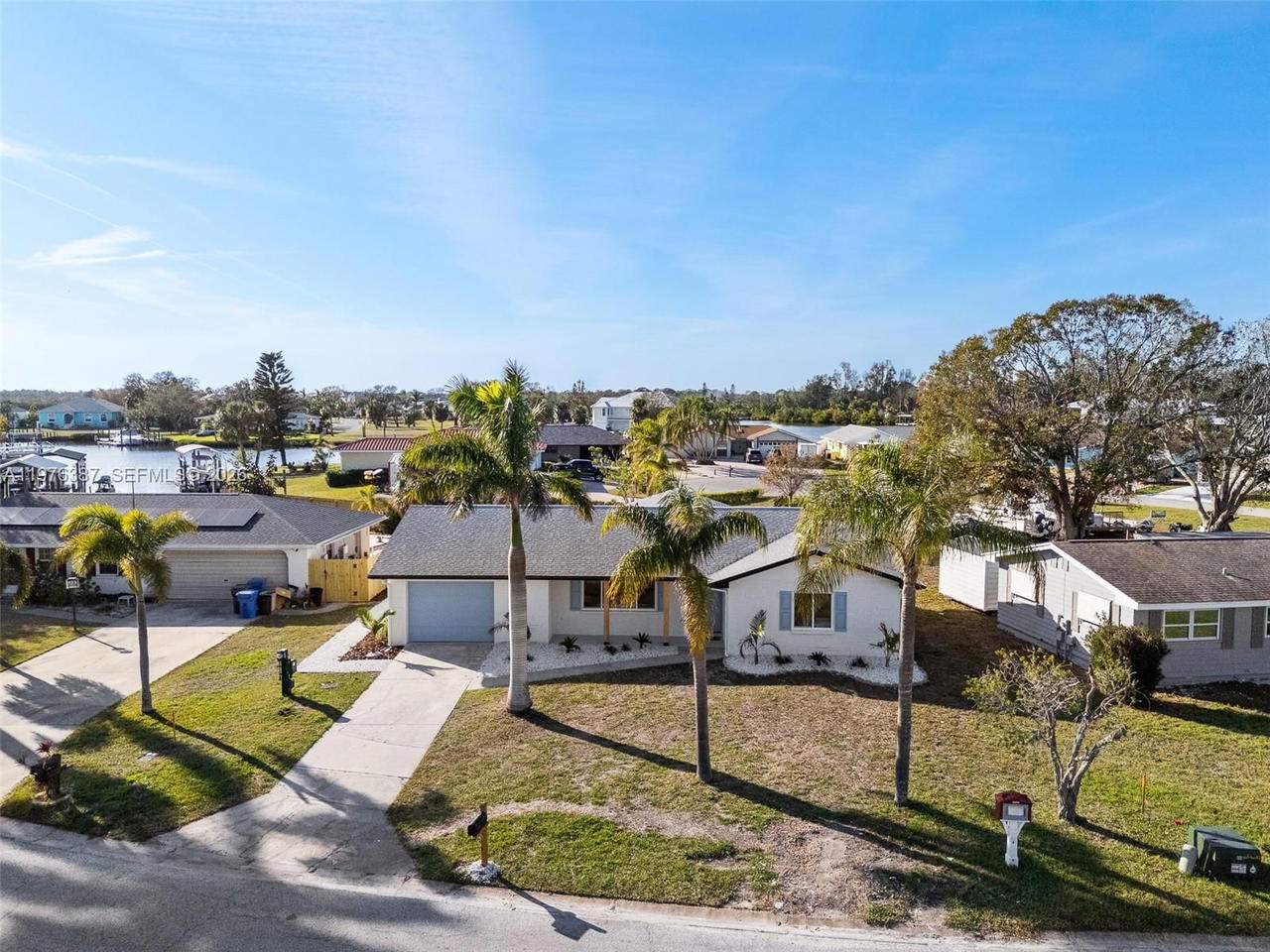 Real estate property located at 105 12th St SW, Hillsborough, Sable Cove Unit 2, Other, FL