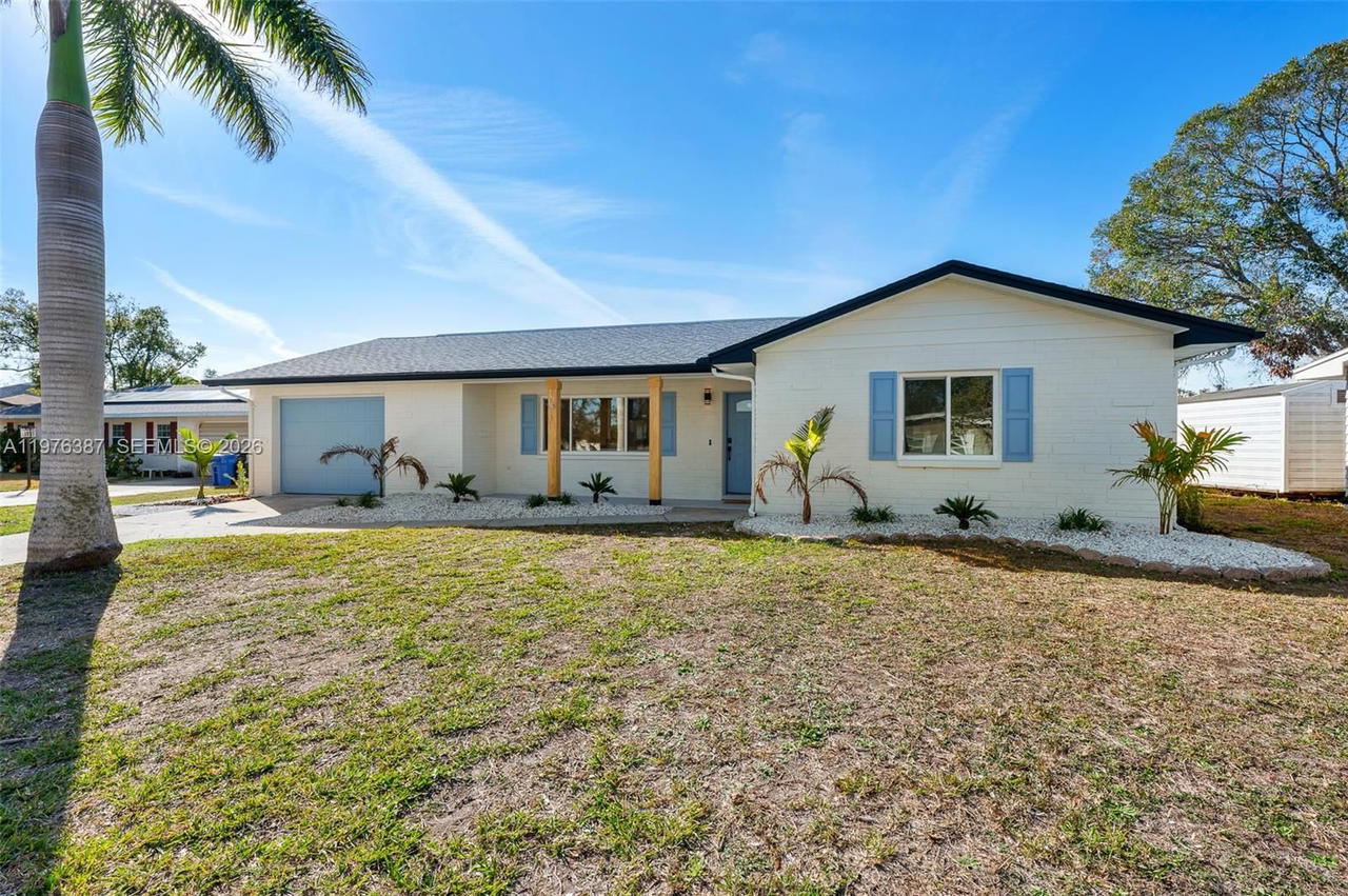 Real estate property located at 105 12th St SW, Hillsborough, Sable Cove Unit 2, Other, FL