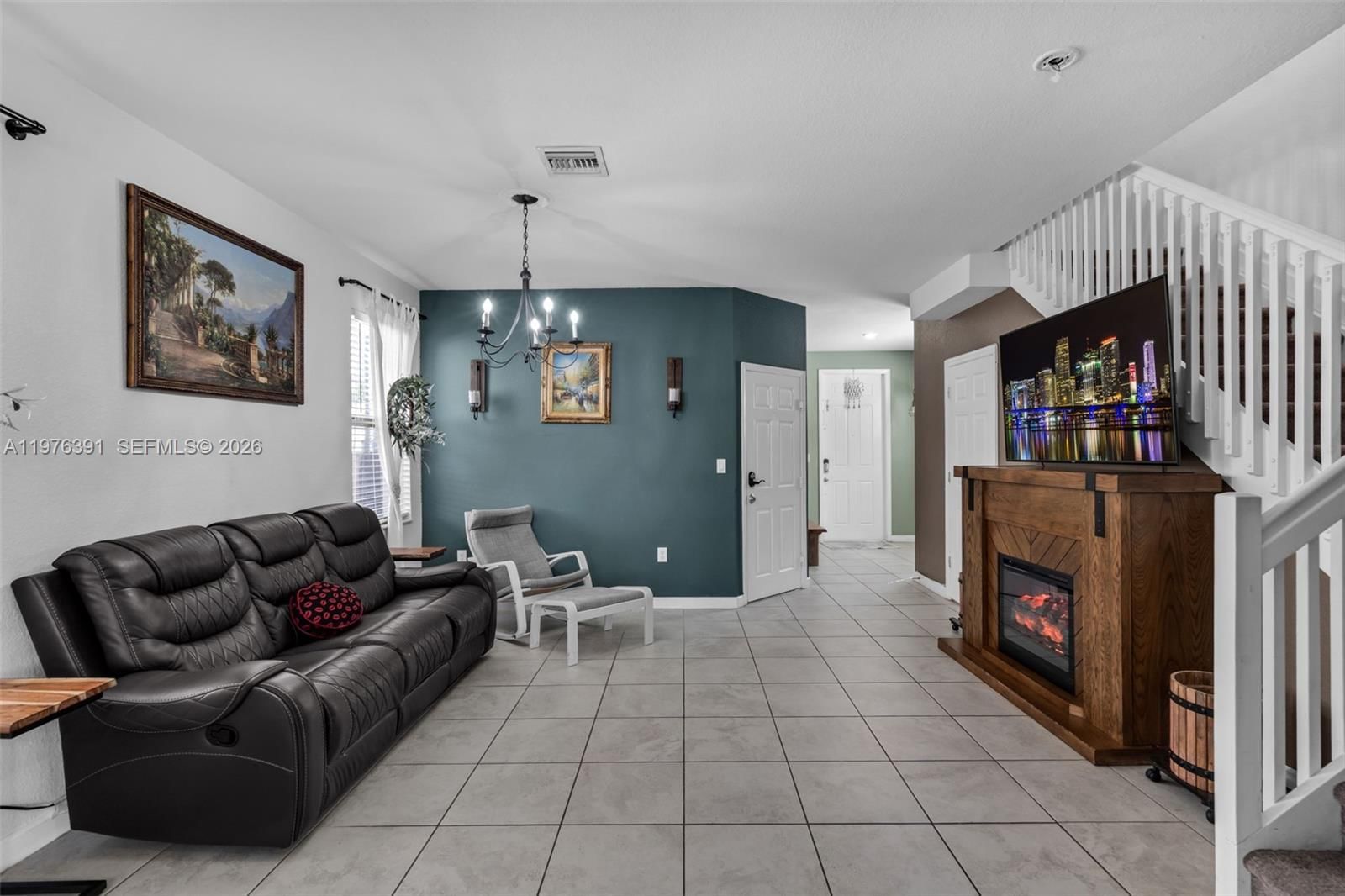 Real estate property located at 3747 1st St, Miami-dade, Baywinds Of Hatteras Repl, Homestead, FL