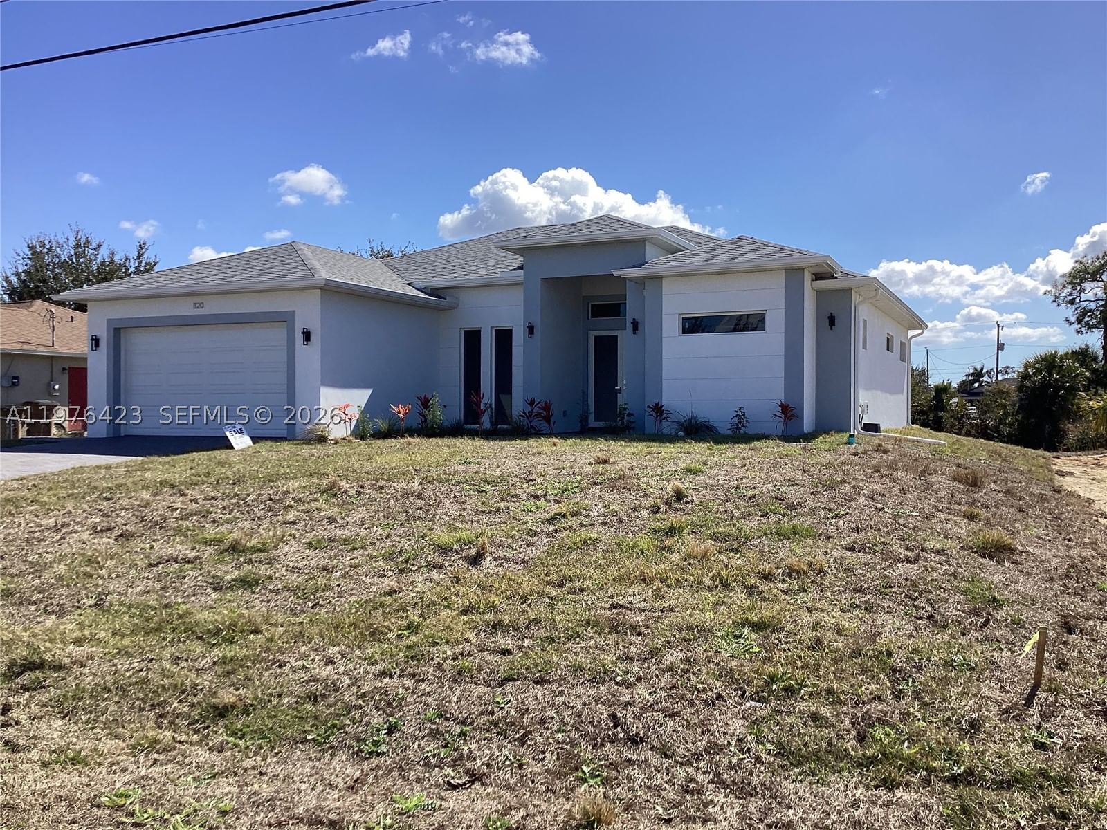 Real estate property located at 1120 32nd LN, Lee, Cape Coral, Cape Coral, FL