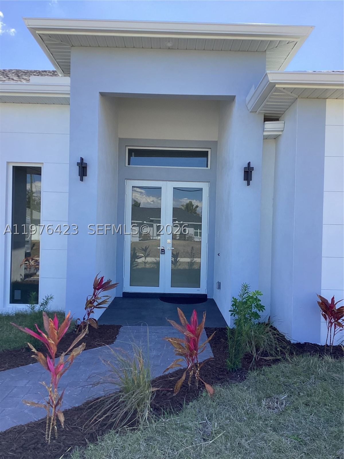 Real estate property located at 1120 32nd LN, Lee, Cape Coral, Cape Coral, FL