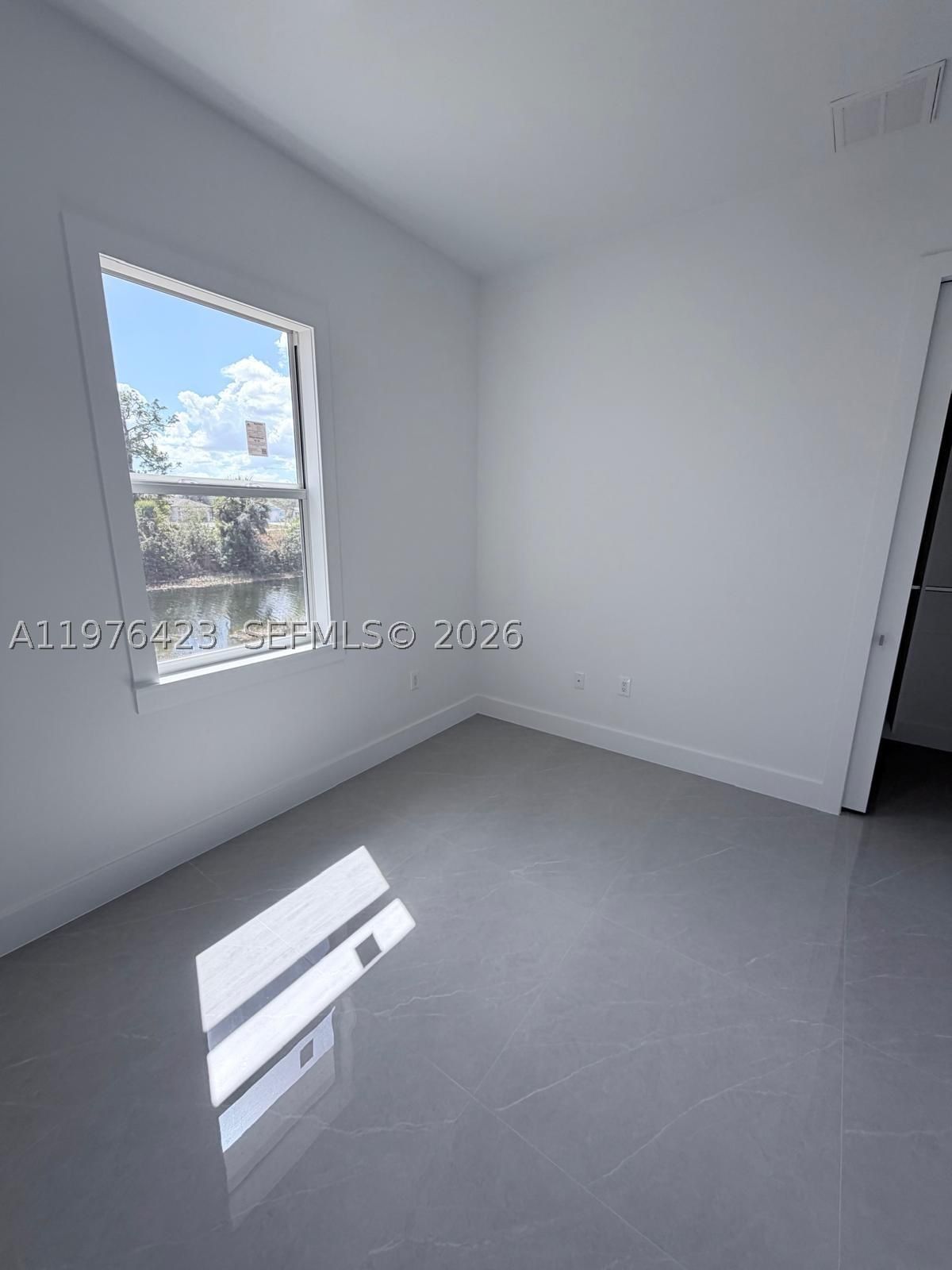 Real estate property located at 1120 32nd LN, Lee, Cape Coral, Cape Coral, FL