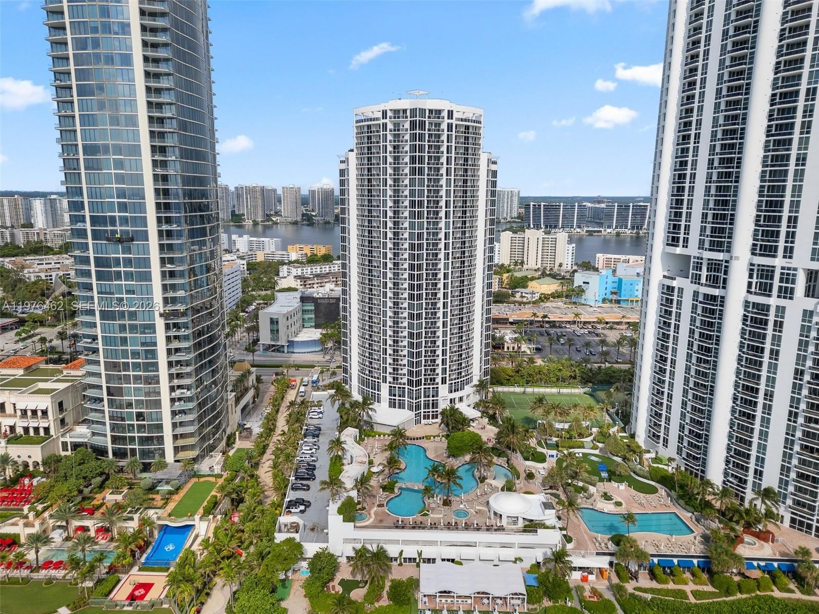 Real estate property located at 18001 Collins Ave #2001, Miami-dade, Trump International Sones, Sunny Isles Beach, FL