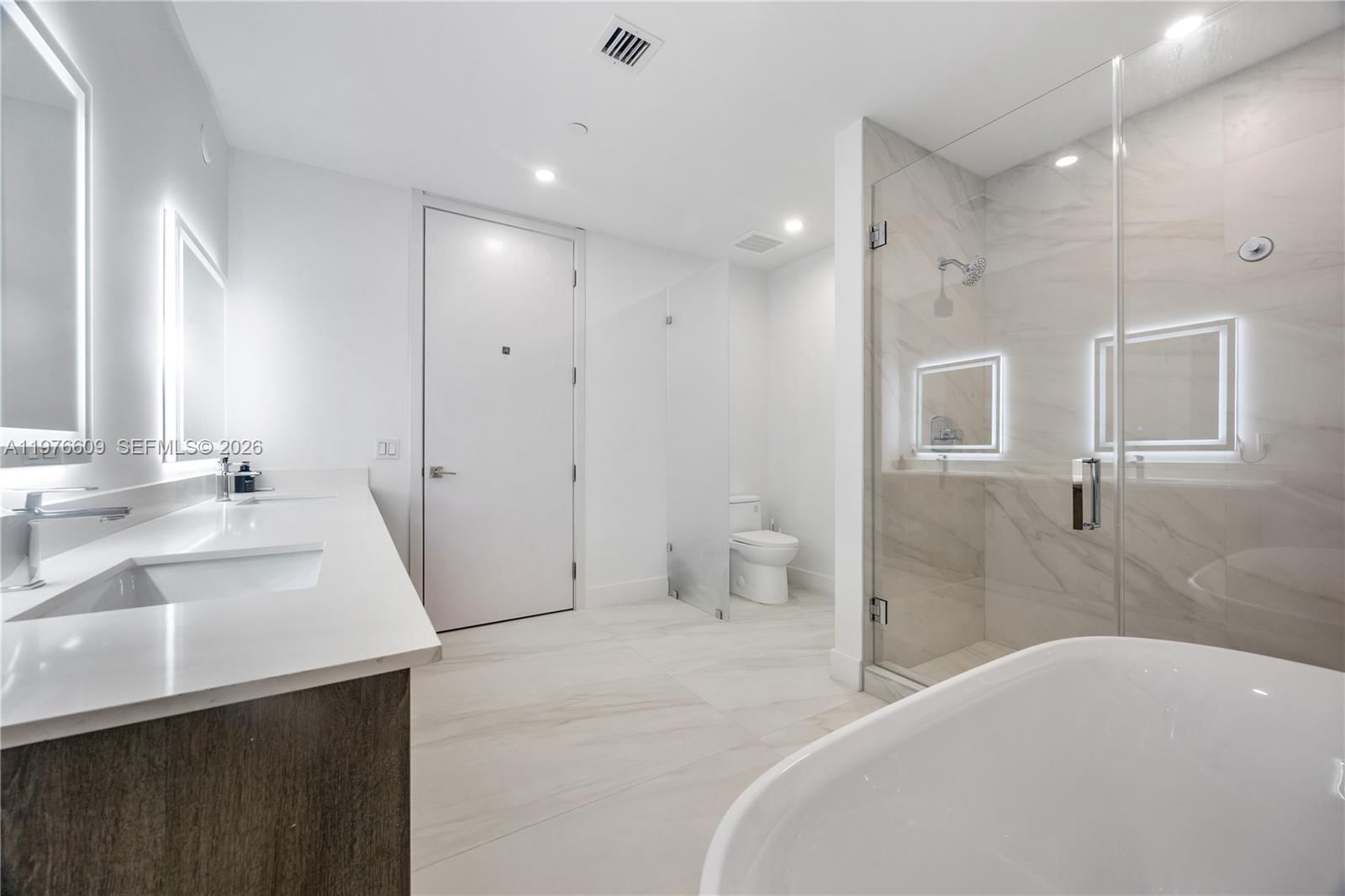 Real estate property located at 17550 Collins Ave #502, Miami-dade, Aurora Residences, Sunny Isles Beach, FL