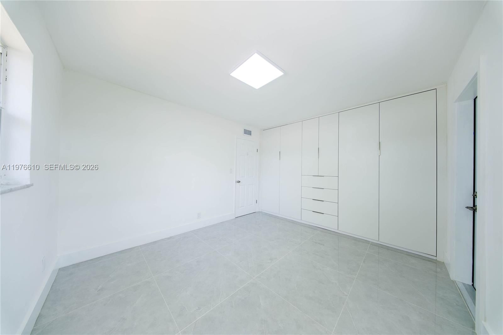 Real estate property located at 2458 Polk St #201, Broward, Pell Manor Condominium 3, Hollywood, FL