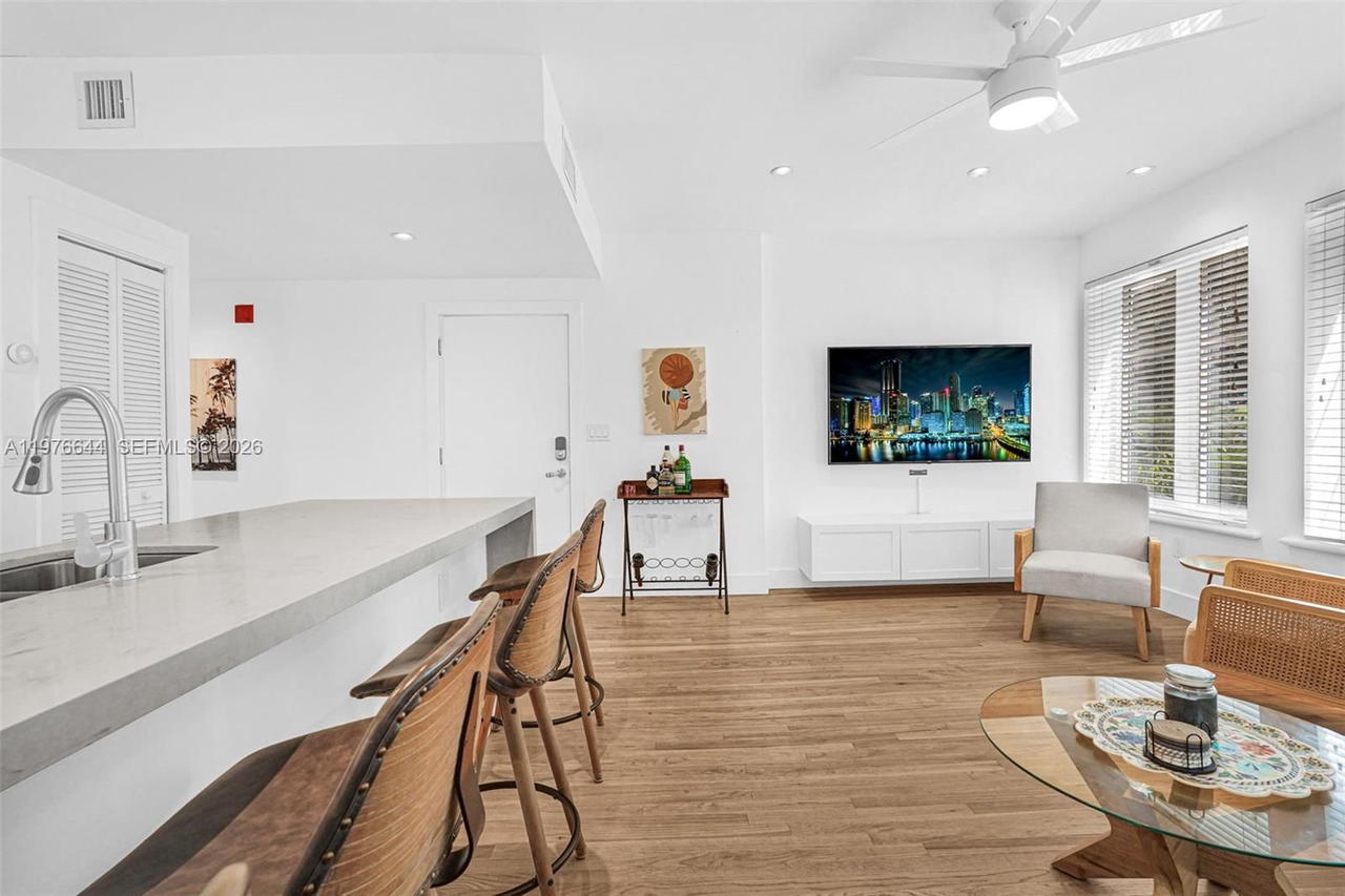 Real estate property located at 1018 Meridian Ave #1, Miami-dade, The Coconut Of South Beach, Miami Beach, FL