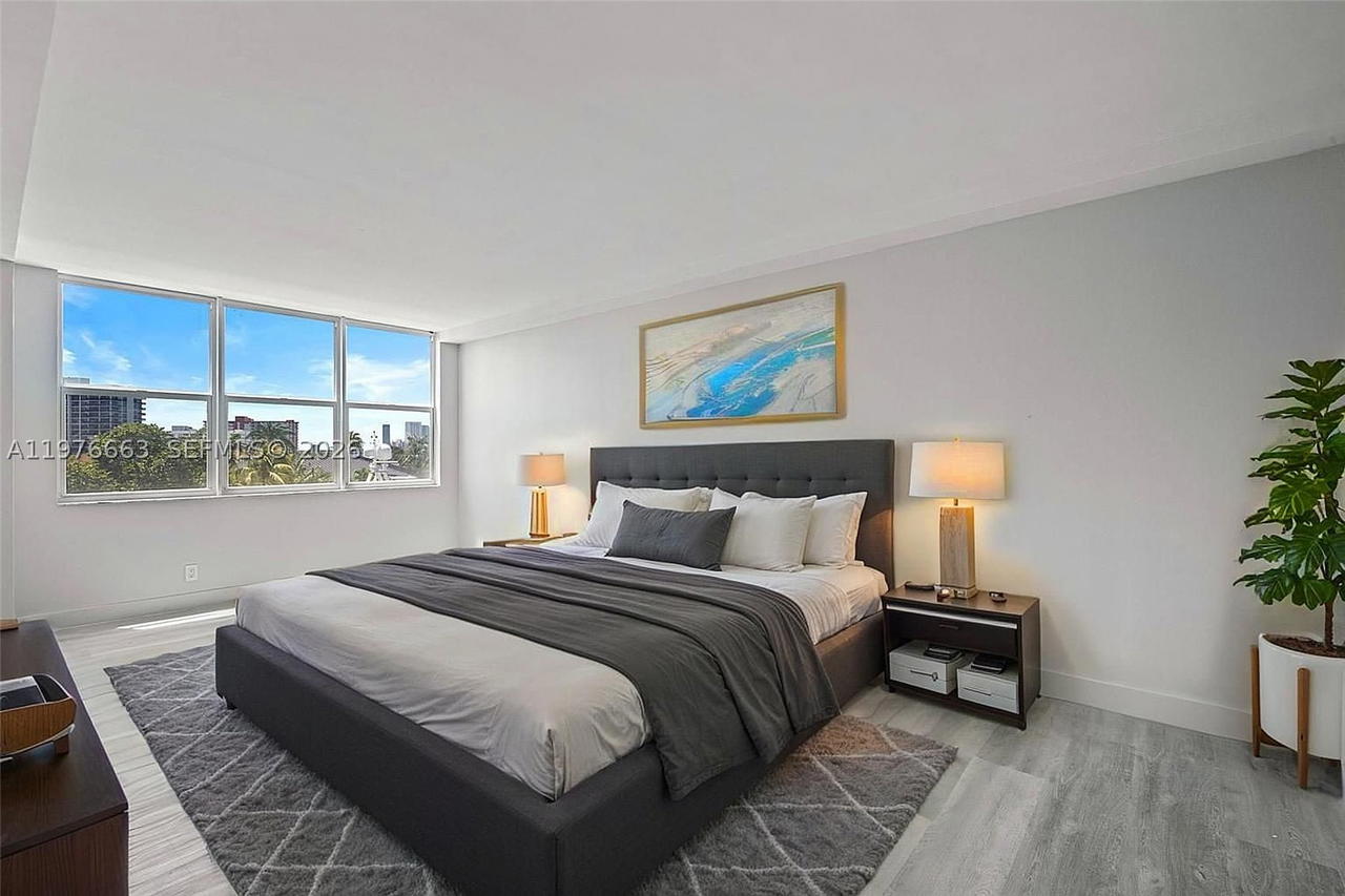 Real estate property located at 137 Golden Isles Dr #305, Broward, Golden Surf Towers Condo, Hallandale Beach, FL