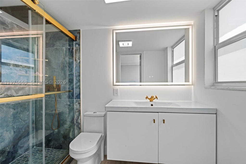 Real estate property located at 137 Golden Isles Dr #305, Broward, Golden Surf Towers Condo, Hallandale Beach, FL
