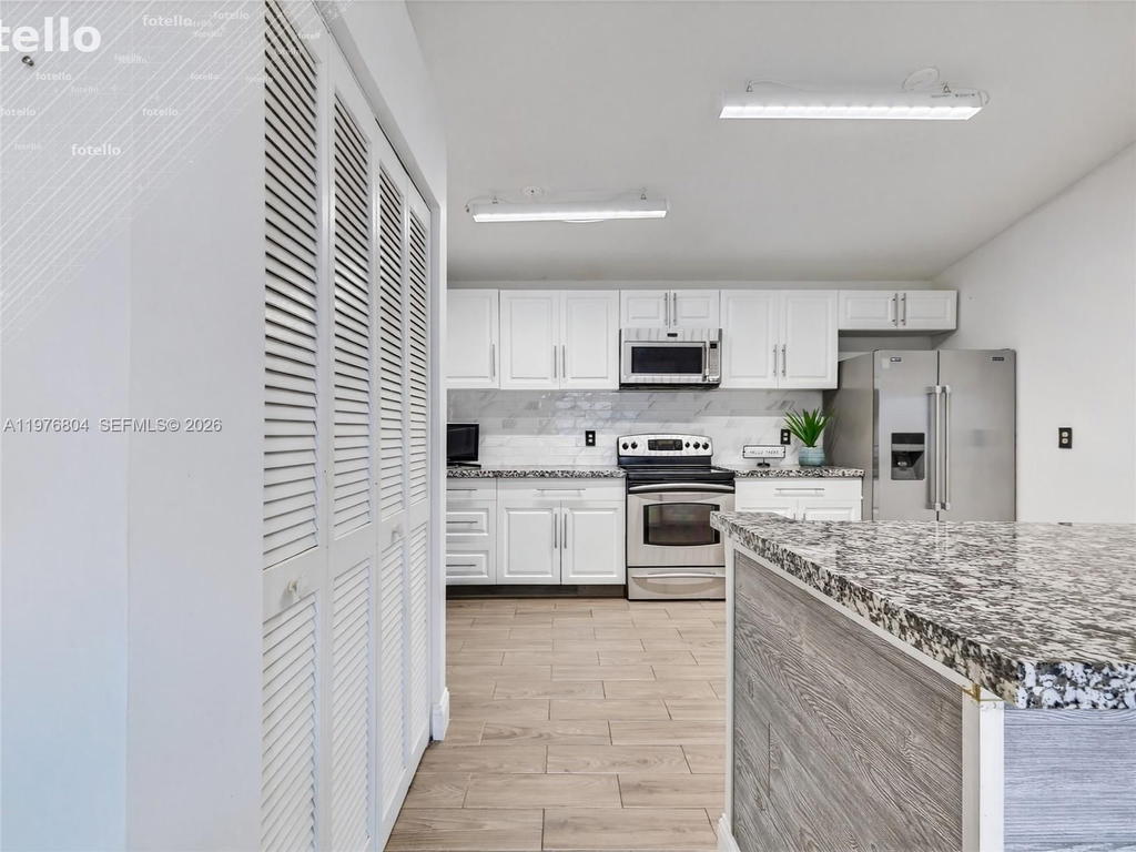 Real estate property located at 336 Ketch Dr, Broward, New River Estates Section, Sunrise, FL