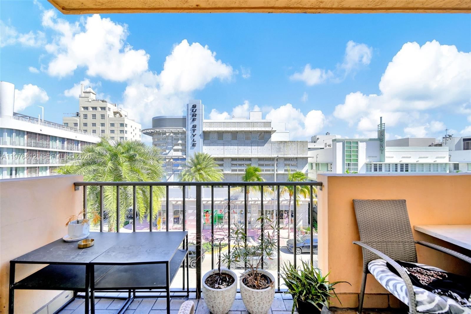Real estate property located at 1150 Collins Ave #405, Miami-dade, Collins Vista Condo, Miami Beach, FL