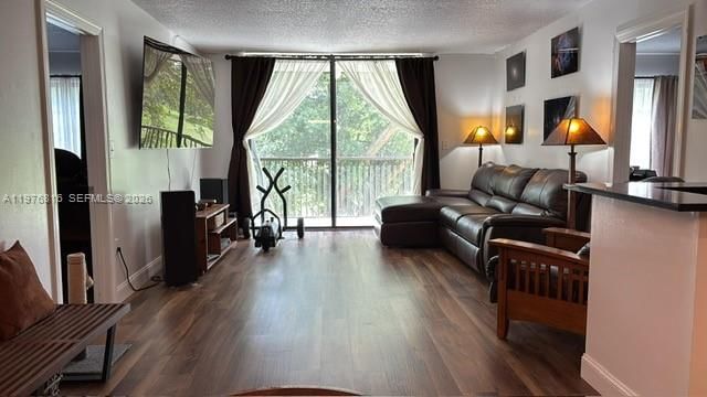 Real estate property located at 5570 44th St #204A, Broward, Inverwood Condo, Lauderhill, FL