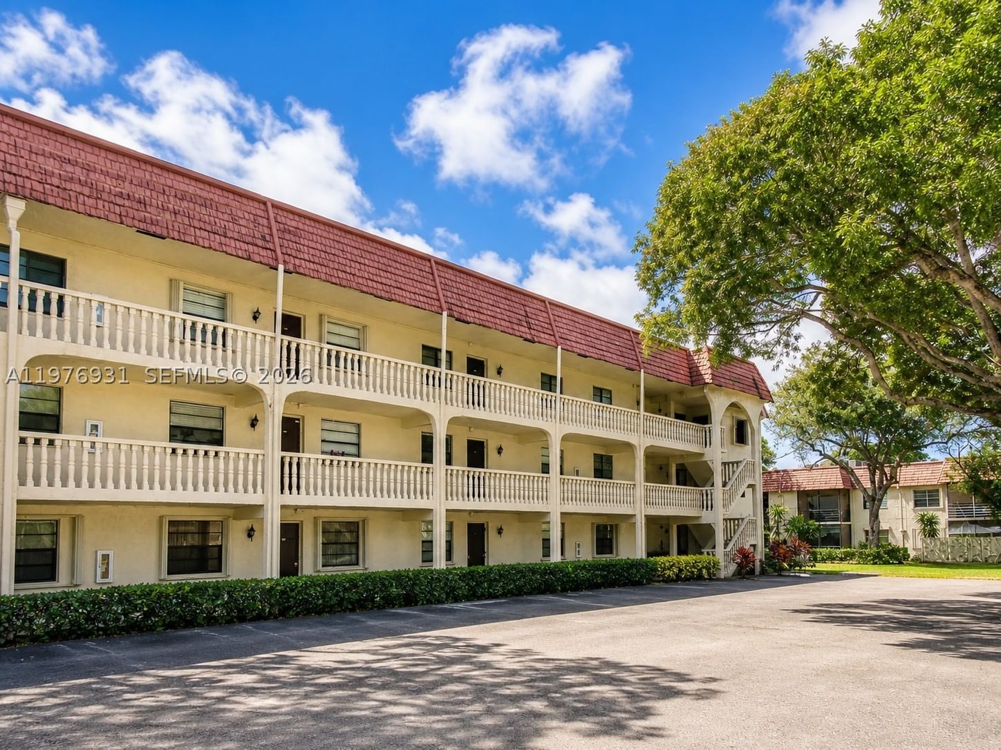 Real estate property located at 130 Cypress Rd #612, Broward, Cypress Park Condo, Pompano Beach, FL
