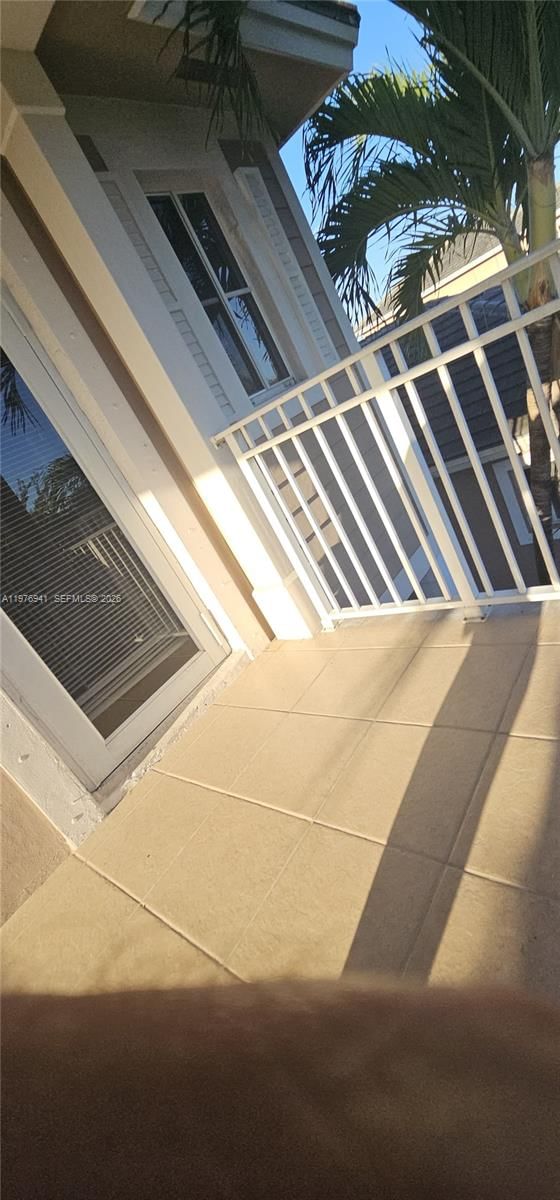 Real estate property located at 3389 4th St, Miami-dade, Emilios Place At Oasis, Homestead, FL