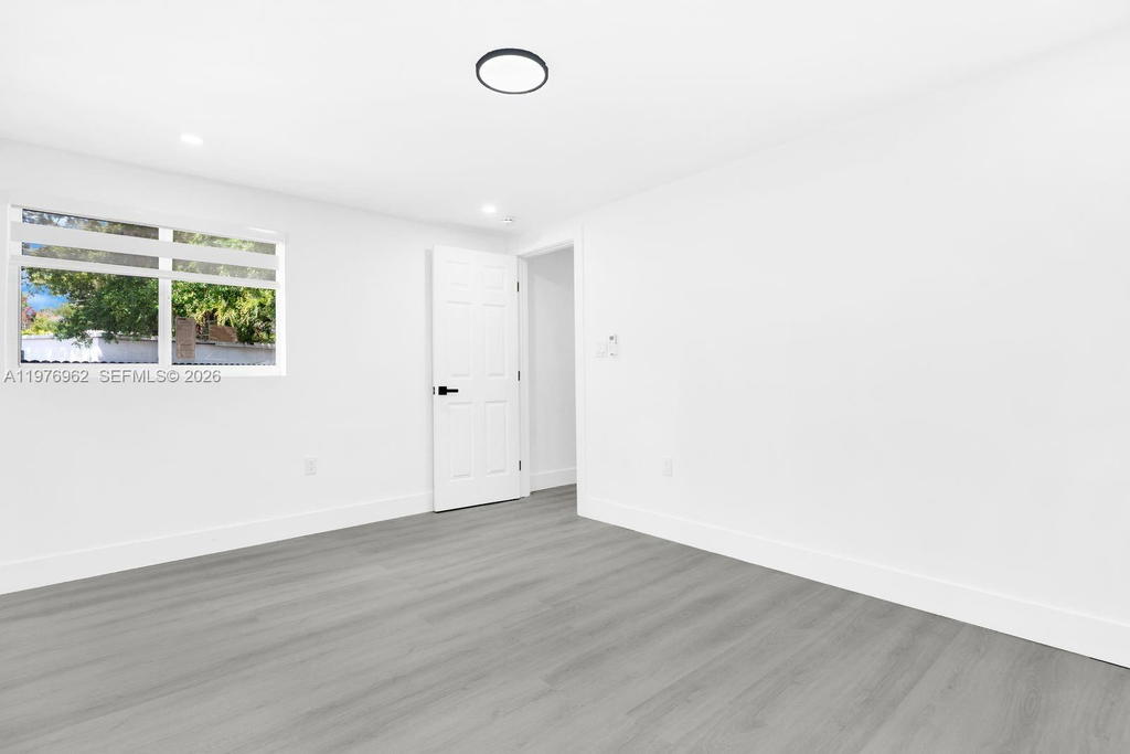 Real estate property located at 16320 19 CT, Miami-dade, Bunche Park Pb 50-20 Lot 1, Miami Gardens, FL
