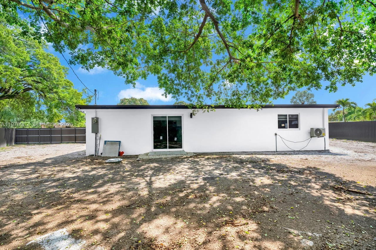 Real estate property located at 16320 19 CT, Miami-dade, Bunche Park Pb 50-20 Lot 1, Miami Gardens, FL