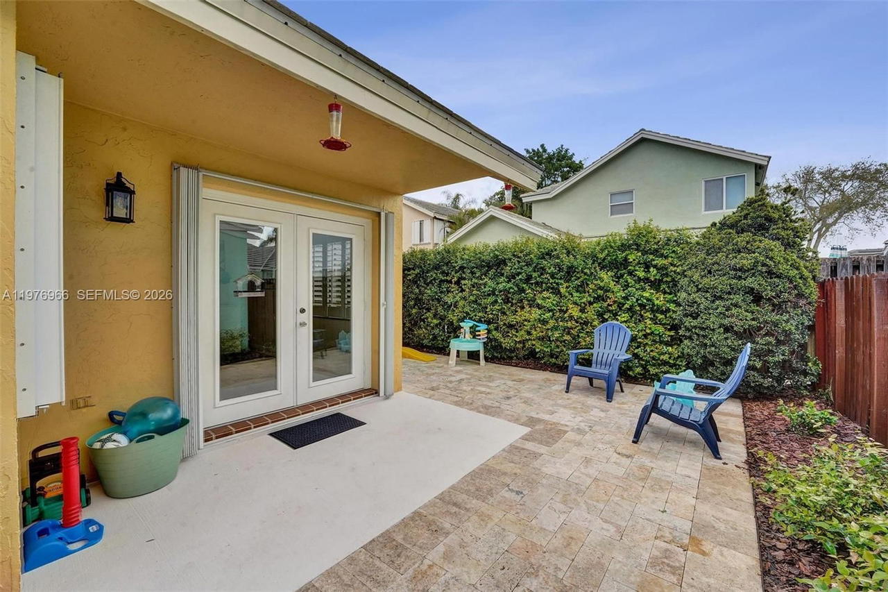 Real estate property located at 9304 Arborwood Cir, Broward, Forest Ridge Cluster Home, Davie, FL