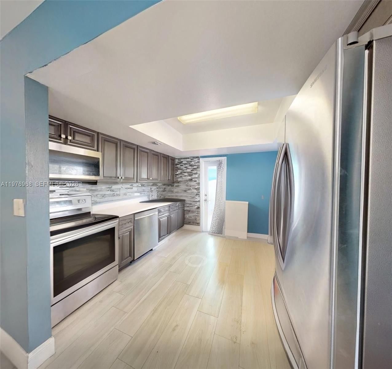 Real estate property located at 2411 Thomas St, Broward, Hollywood Park, Hollywood, FL