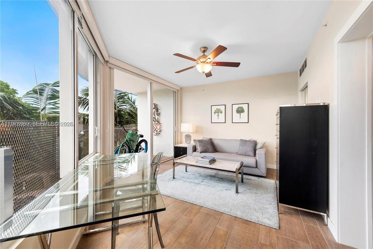 Real estate property located at 2155 Washington Ct #309, Miami-dade, Artepark North Condo, Miami Beach, FL