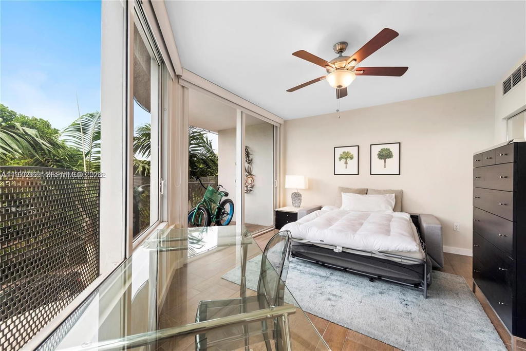 Real estate property located at 2155 Washington Ct #309, Miami-dade, Artepark North Condo, Miami Beach, FL