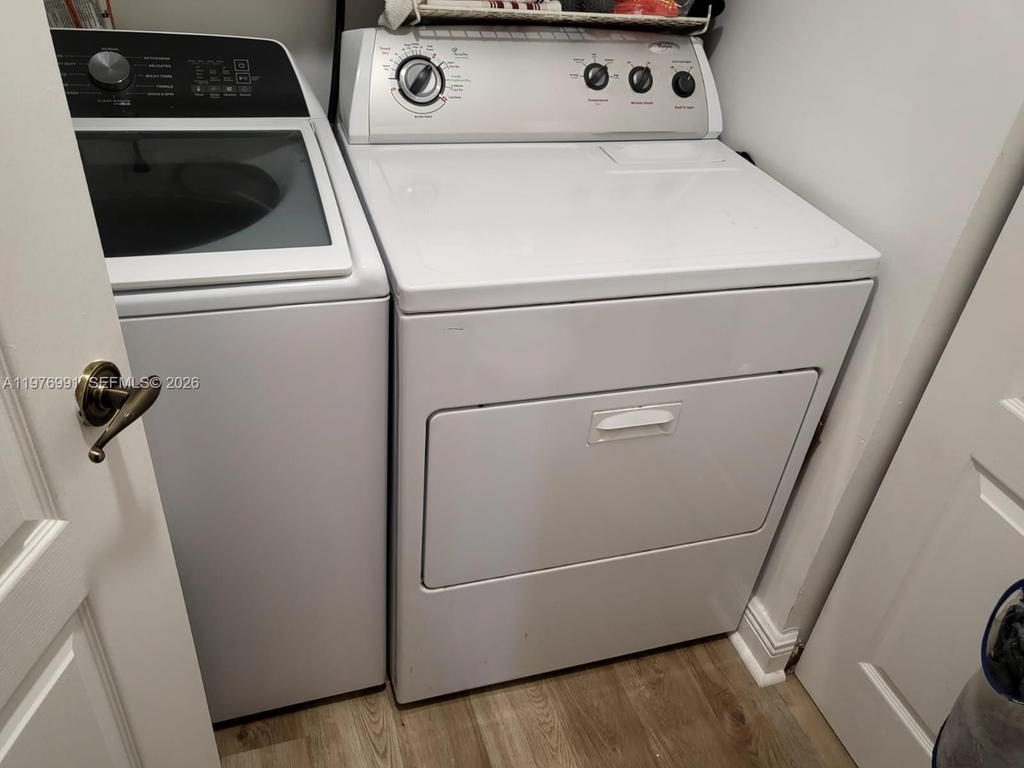 Real estate property located at 10730 66th St #105, Miami-dade, Captiva Condo A, Doral, FL