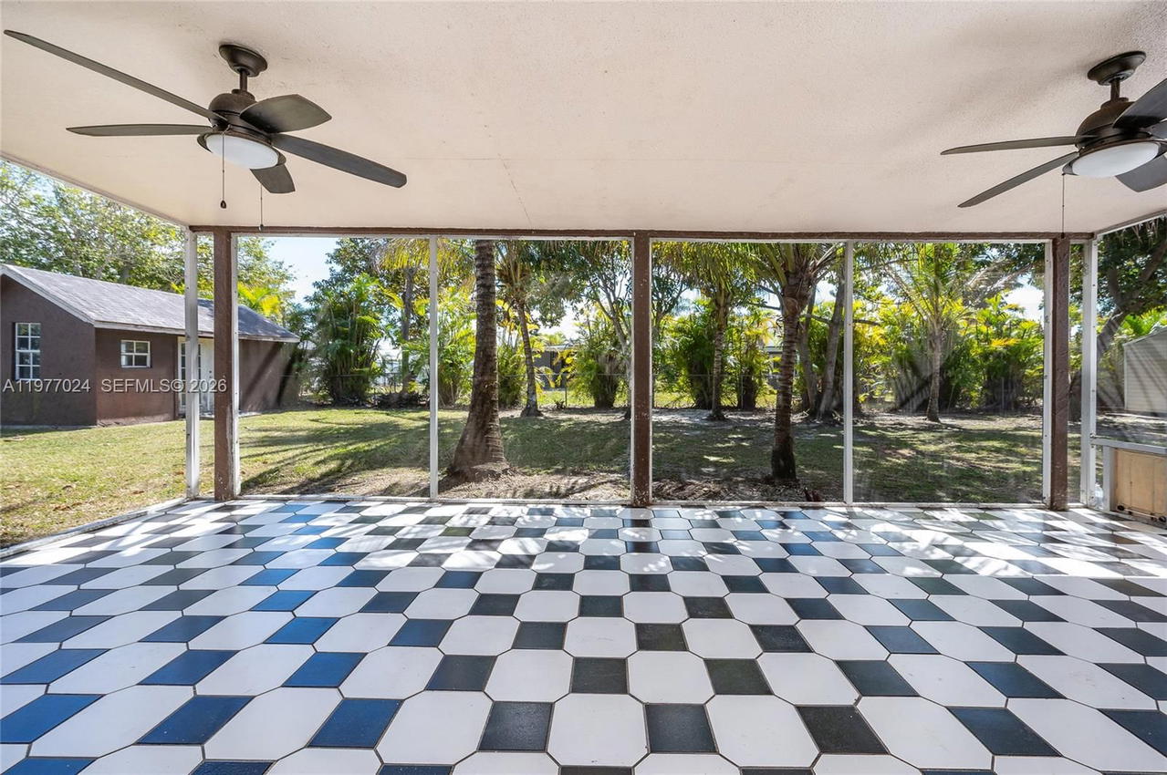 Real estate property located at 12930 190th St, Miami-dade, Gir Sub, Miami, FL