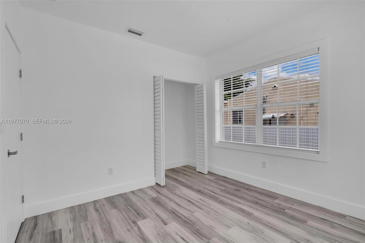 Real estate property located at 2357 11th Ter, Miami-dade, Byan Park, Miami, FL