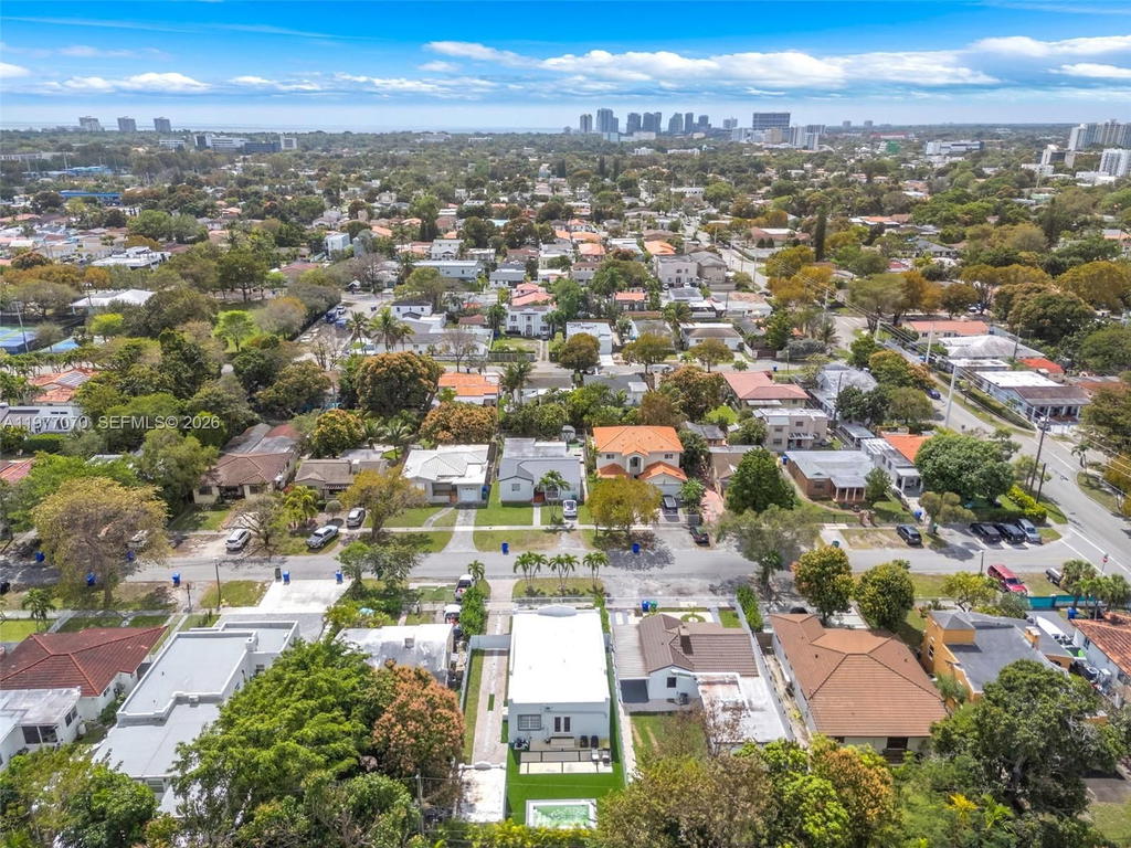 Real estate property located at 2357 11th Ter, Miami-dade, Byan Park, Miami, FL