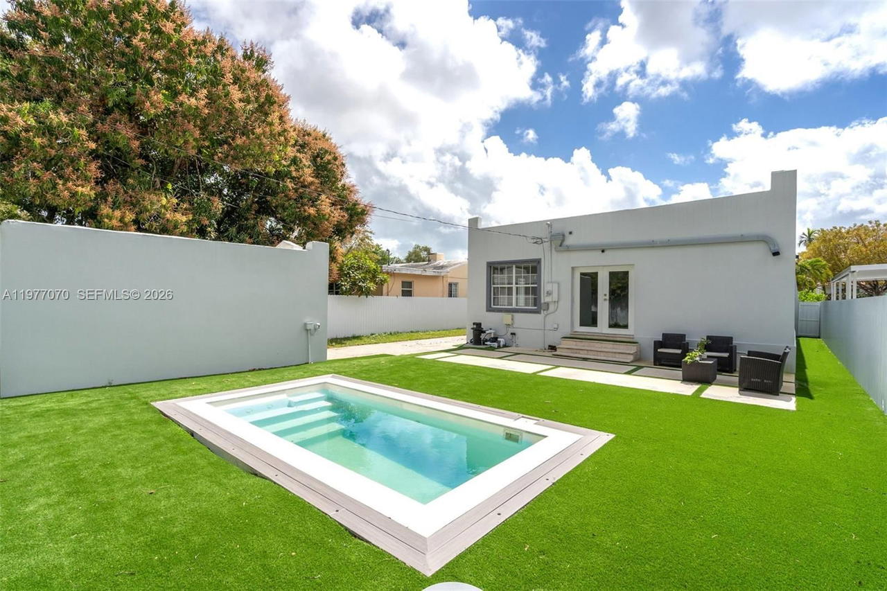Real estate property located at 2357 11th Ter, Miami-dade, Byan Park, Miami, FL