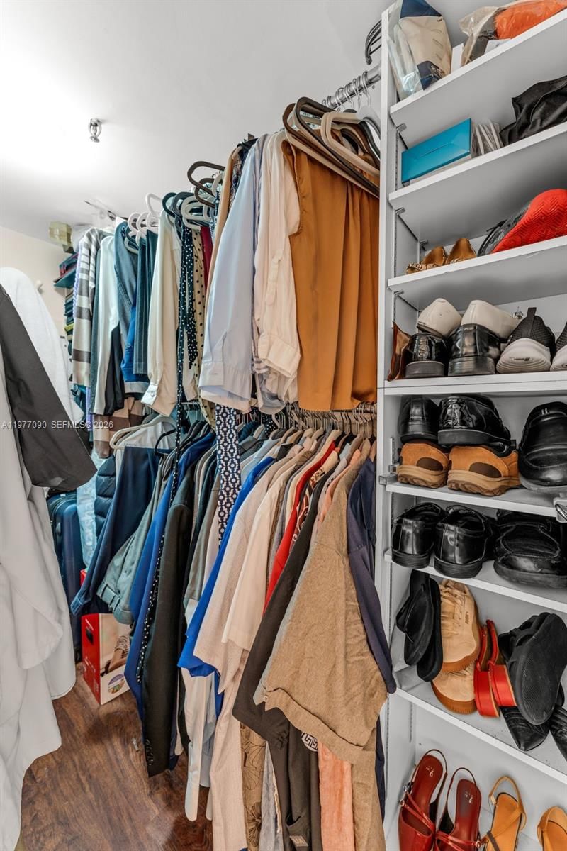Real estate property located at 10641 108th Ave #3D, Miami-dade, The Prado Condo, Miami, FL