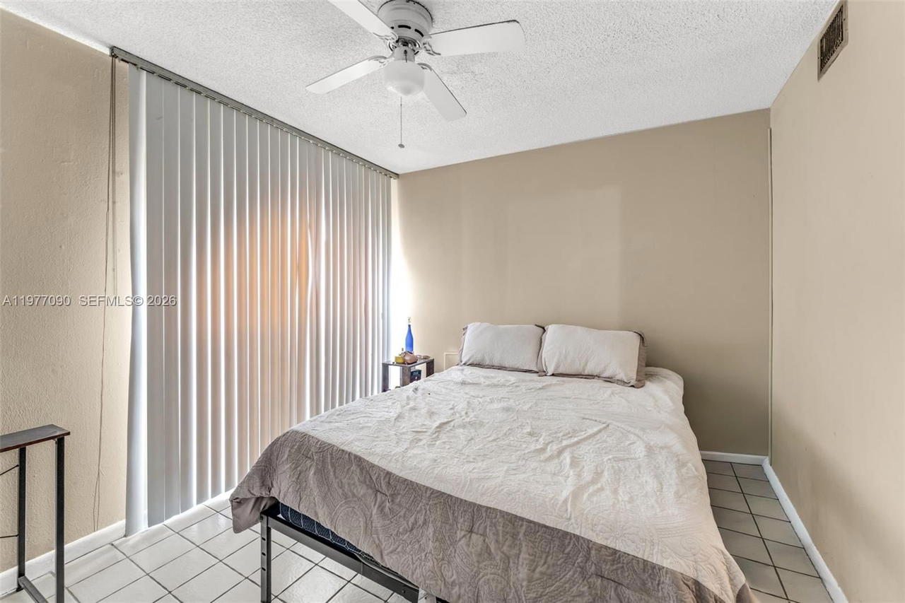 Real estate property located at 10641 108th Ave #3D, Miami-dade, The Prado Condo, Miami, FL