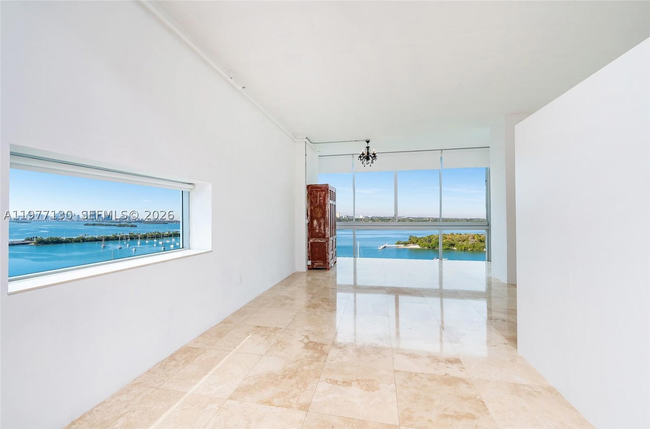 Real estate property located at 7934 West Dr #1101, Miami-dade, Space 01 Condo, North Bay Village, FL