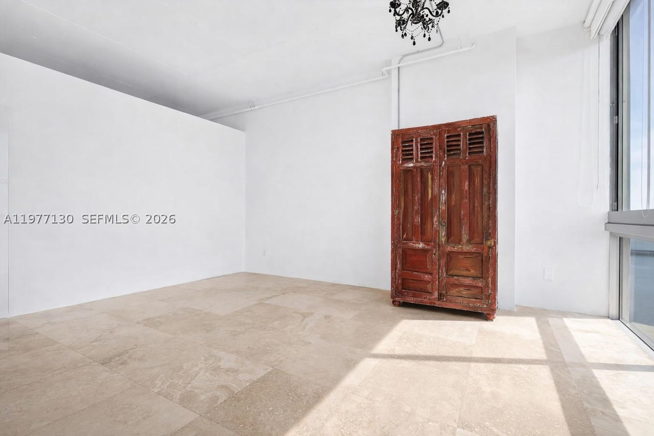 Real estate property located at 7934 West Dr #1101, Miami-dade, Space 01 Condo, North Bay Village, FL
