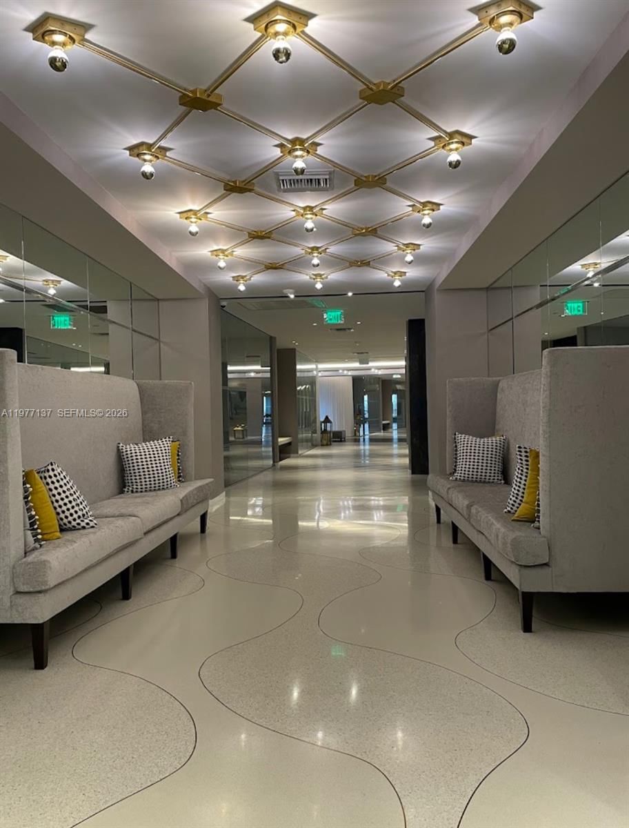 Real estate property located at 9 Island Ave #2304, Miami-dade, Nine Island Avenue Condo, Miami Beach, FL