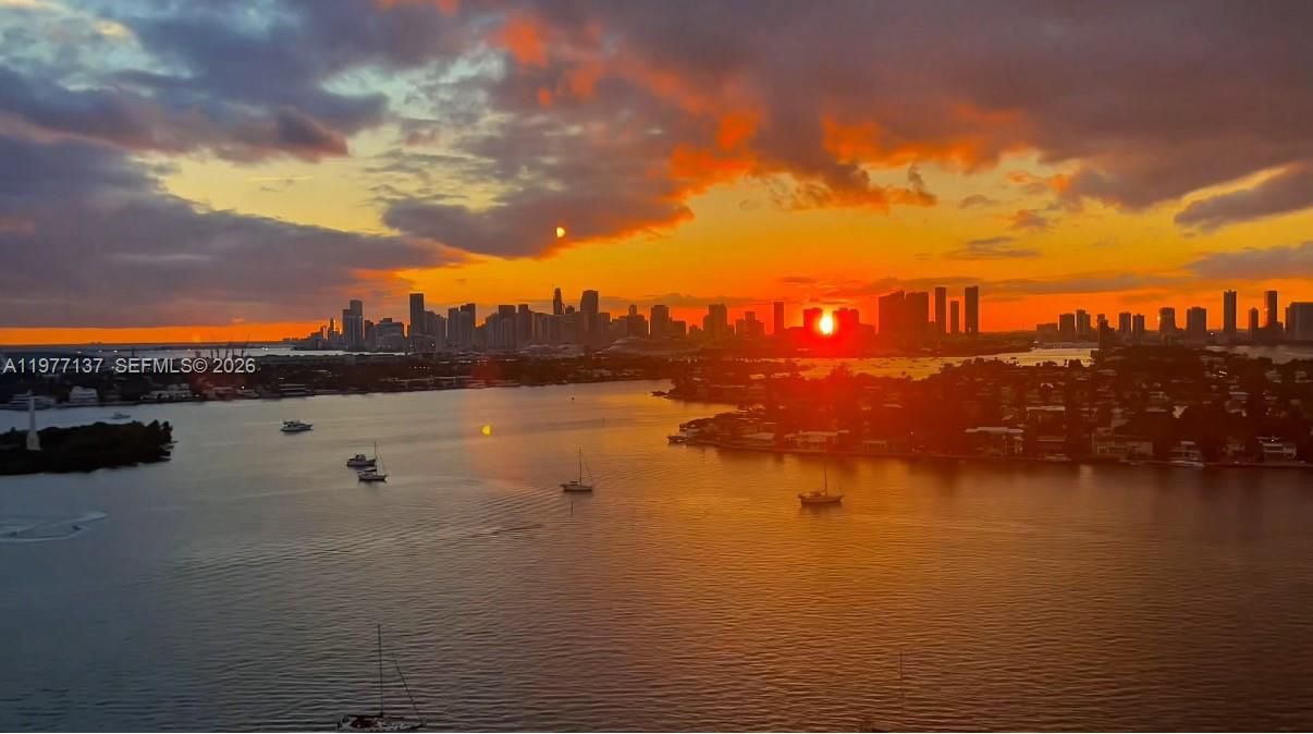 Real estate property located at 9 Island Ave #2304, Miami-dade, Nine Island Avenue Condo, Miami Beach, FL