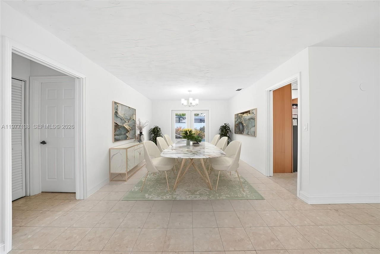 Real estate property located at 1880 206th Ter, Miami-dade, Highland Lakes Estates, Miami, FL