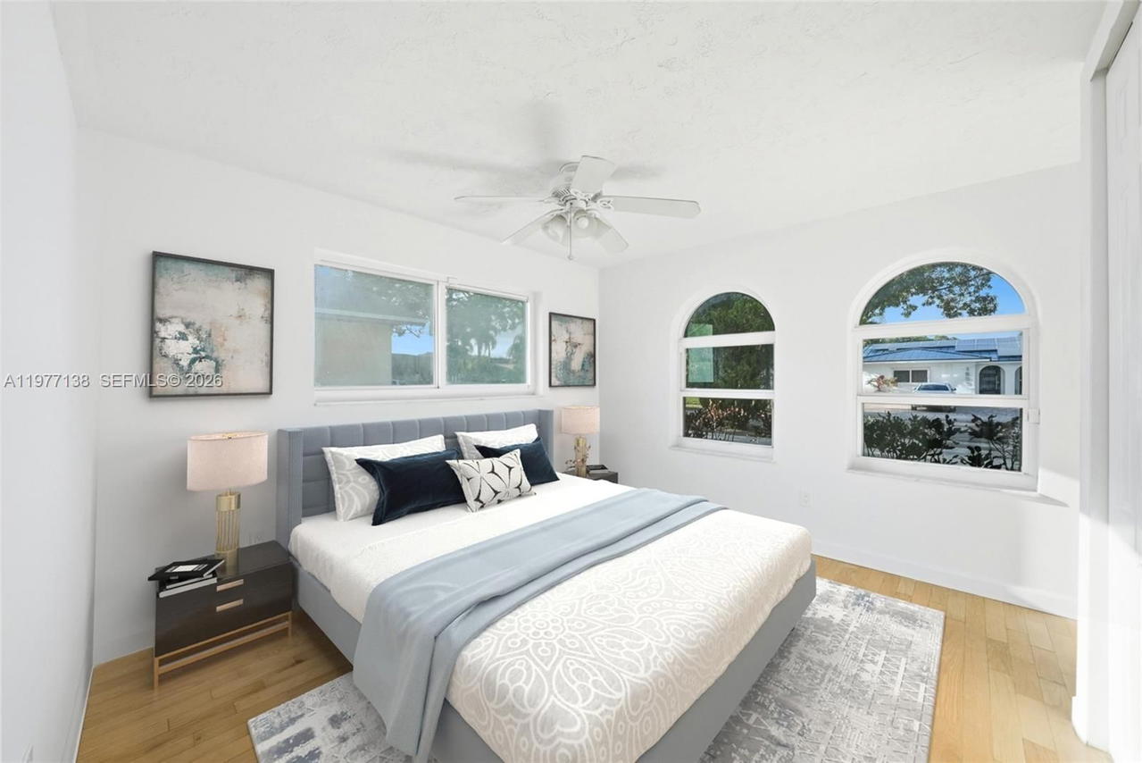 Real estate property located at 1880 206th Ter, Miami-dade, Highland Lakes Estates, Miami, FL