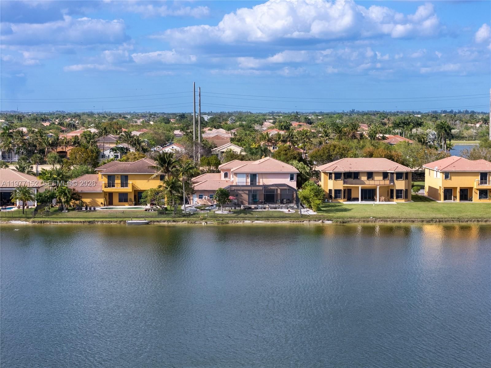 Real estate property located at 18948 17th Ct, Broward, Harbour Lakes Estates, Miramar, FL