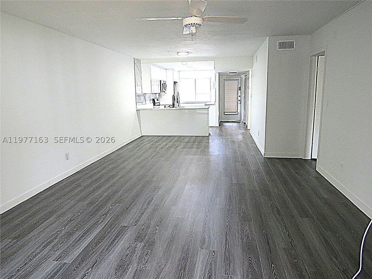 Real estate property located at 3591 Inverrary Dr #203, Broward, Las Vistas B In Inverrary, Lauderhill, FL
