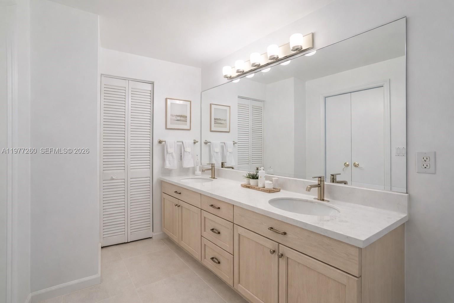 Real estate property located at 2046 15th St, Broward, Lauder Gate Isles, Fort Lauderdale, FL